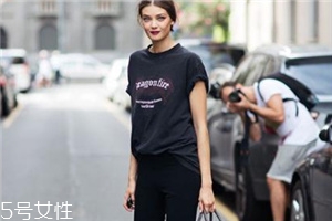 t恤怎么塞進褲子好看？時尚達人都這樣塞