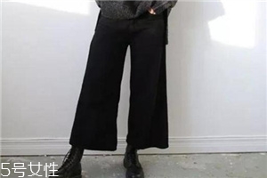 微胖女生穿什么褲子好看？最適合微胖身材的三款褲子