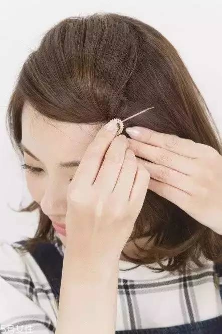 不長不短的頭發做什么發型好看 不長不短的發型