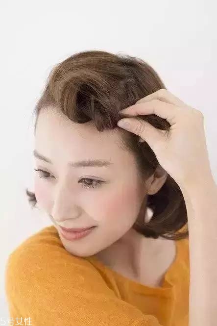 不長不短的頭發做什么發型好看 不長不短的發型