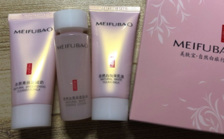 美膚寶和百雀羚哪個好？美膚寶和百雀羚品牌對比