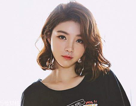 好看亮麗的女生發型圖片 最美女生發型推薦