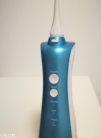 沖牙器能代替牙刷嗎？用沖牙器要刷牙嗎