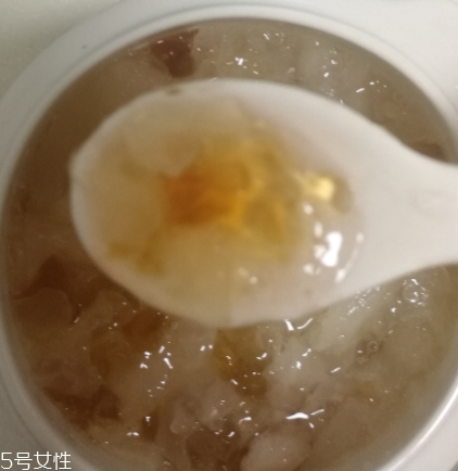桃膠能和紅糖一起煮嗎？桃膠煮紅糖好嗎？
