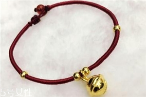 手鏈上的中國結怎么編？手鏈上的中國結編法教程