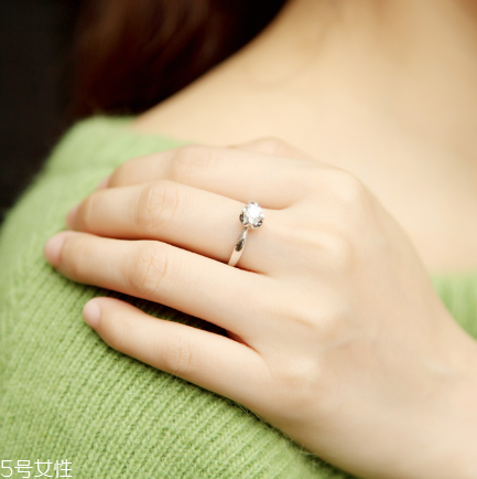 金大福和周大福哪個好？金大福和周大福對比