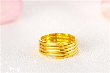 金大生和周大生哪個(gè)好？金大生和周大生品牌對(duì)比