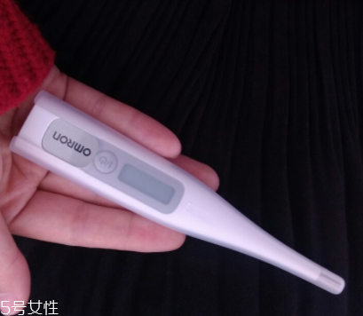 歐姆龍體溫計怎么換電池？歐姆龍體溫計沒電了怎么辦？