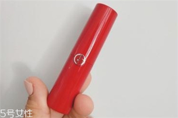 阿瑪尼口紅是塑料殼嗎？阿瑪尼口紅殼什么材質？