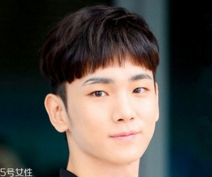 男生發型短發鏟兩邊 男生發型短發鏟兩邊齊劉海
