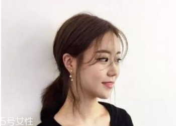 韓式低馬尾發型怎么扎 韓式馬尾發型扎法