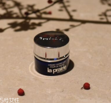 眼霜開封后保質(zhì)期多久？眼霜開封多久不能用？