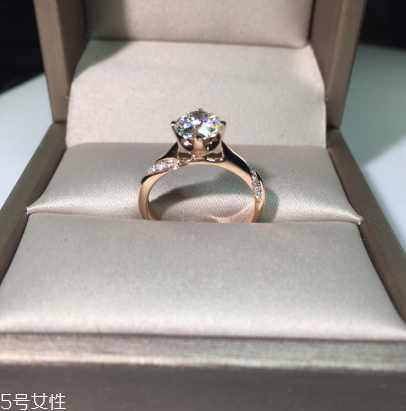 鉆戒在香港買便宜多少？鉆戒在香港買比較便宜嗎？