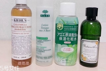化妝水能涂眼部嗎？眼部可以涂化妝水嗎？