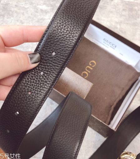 皮帶自動扣好還是針扣好？皮帶買針扣還是自動扣？