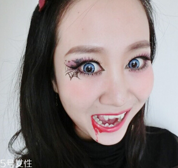 萬(wàn)圣節(jié)蜘蛛眼妝怎么畫？2款蜘蛛眼妝詳細(xì)步驟