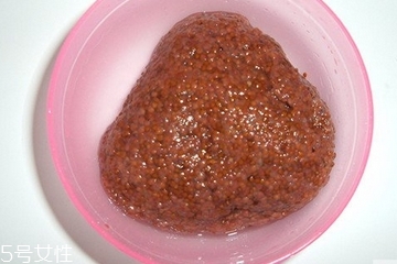 海藻面膜為什么會出膠？海藻面膜的膠是什么？