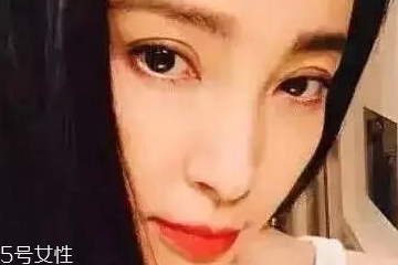 美瞳半年拋可以戴一年嗎 眼睛容易發炎