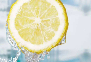 檸檬怎么吃更營養 不止能泡水