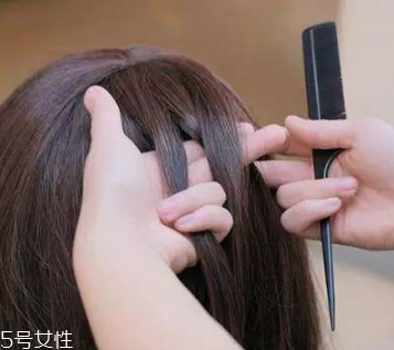 頭發怎么扎好看 簡單又特別的扎發
