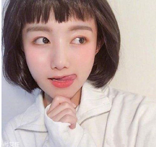 短發燙染什么樣的造型好看 不燙不染的女生短發發型