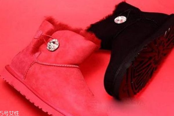 白色雪地靴怎么清洗 雪地靴怎么保養