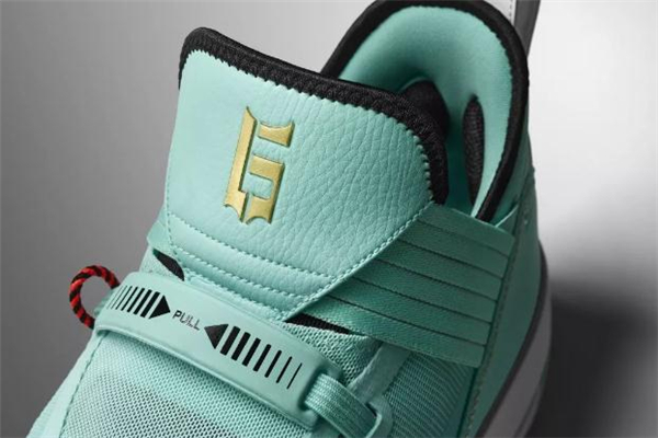 aj33 se郭艾倫配色測評 aj33se郭艾倫配置細節