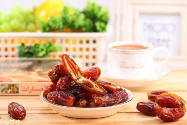 椰棗為什么這么甜 椰棗這么甜吃了發胖嗎