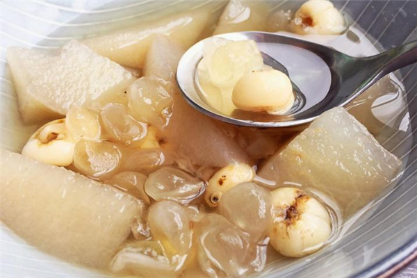 海底椰煲湯的做法 美味又養生