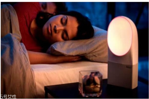 人不同階段對睡眠時(shí)間的要求有什么 如果睡眠時(shí)間達(dá)不到會怎么樣呢