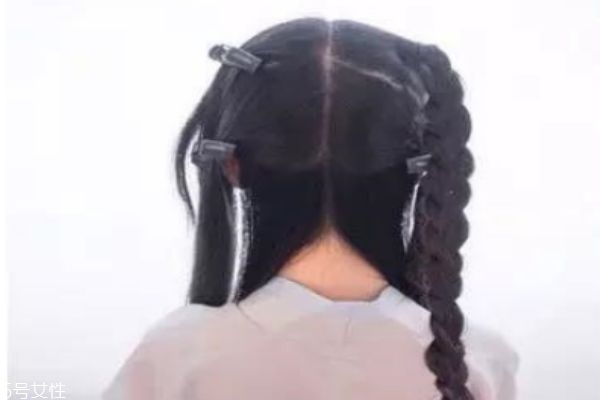 短發古裝發型簡單扎法 古風發型教程