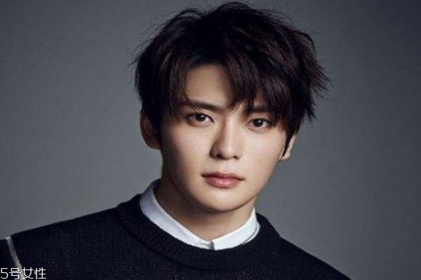 男生瓜子臉剪什么發型 男生剪什么發型好看圖