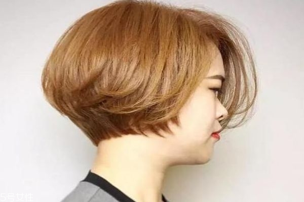 今年最流行的發型圖片短發燙發 紋理燙短發圖片女