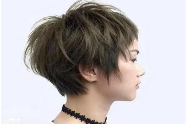 今年最流行的發型圖片短發燙發 紋理燙短發圖片女