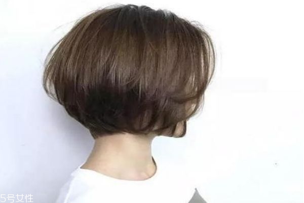 今年最流行的發型圖片短發燙發 紋理燙短發圖片女