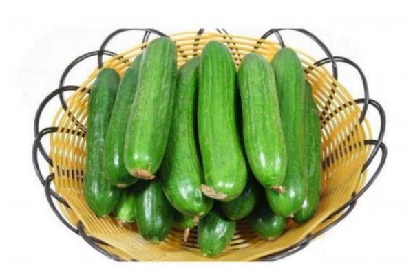 黃瓜皮有什么營養價值呢 吃黃瓜皮有什么好處呢