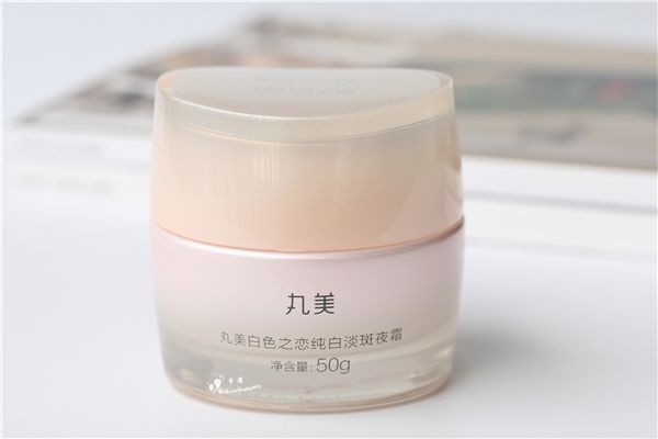 丸美白色之戀適合什么年齡用 丸美白色之戀有什么優點