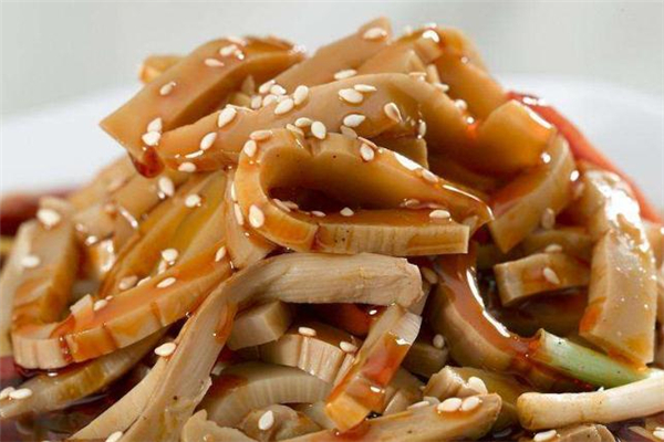 筍干為什么會發(fā)黑 筍干里面有黑點(diǎn)能吃嗎