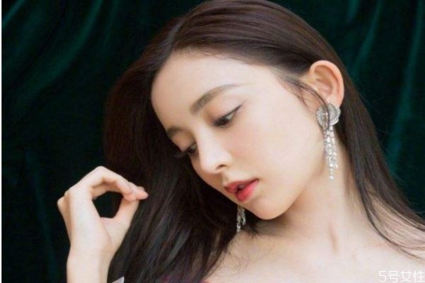 為什么快結婚了總吵架 兩個人不適合結婚表現