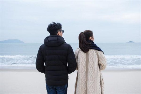 異地夫妻吵架冷戰怎么辦 異地夫妻吵架冷戰怎么解決