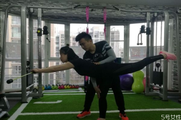 普拉提的練習動作有什么 普拉提應該怎么練