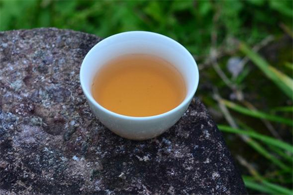水仙茶怎么鑒別真假 水仙茶怎么區分好壞