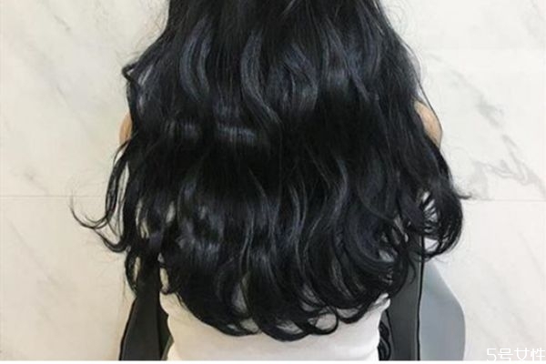染發后一周可以燙發嗎 燙染頭發的注意事項