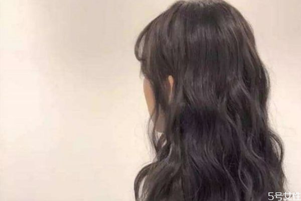 染發后一周可以燙發嗎 燙染頭發的注意事項