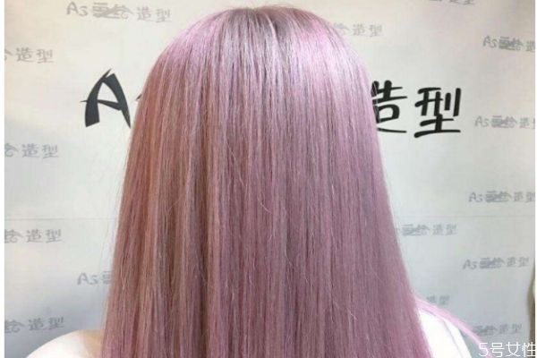 頭發精華液怎么用 精華液能抹頭發嗎