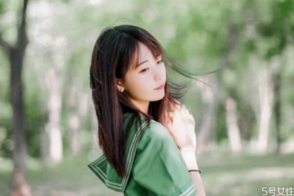 頭發怎么護理才柔順 護理頭發有什么常見誤區