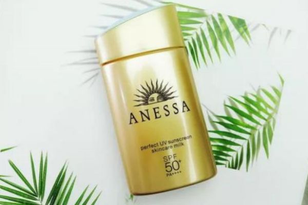 安耐曬和安熱沙的區別 安耐曬和安熱沙的不同