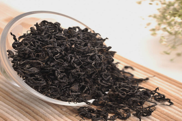 杜仲茶能治便秘嗎 杜仲茶有美容養顏的功效嗎