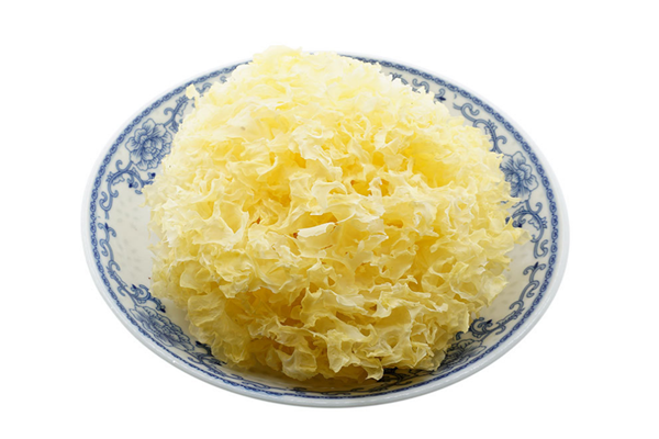 銀耳是涼性的嗎 銀耳是發物嗎