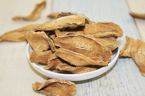 牛蒡茶適合什么季節喝 牛蒡茶會不會上火